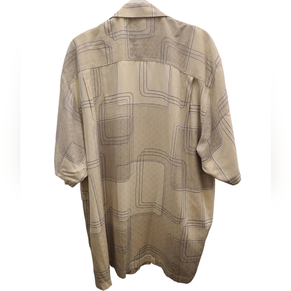 Tommy Bahama 100% Silk Shirt - Size XL - Picture 3 of 7